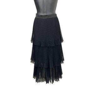 Intermix tiered skirt women’s size 4 black elegant and classy